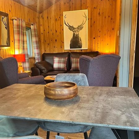 Milton Bay Luxury Lodge Wrapped In Exceptional Scenery Morenish Eksteriør bilde