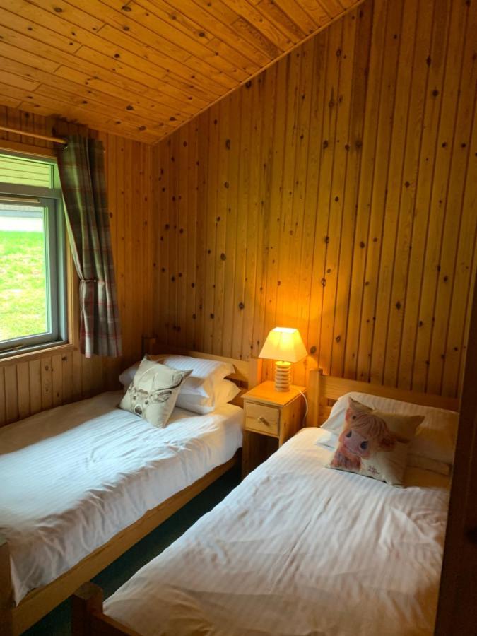 Milton Bay Luxury Lodge Wrapped In Exceptional Scenery Morenish Eksteriør bilde